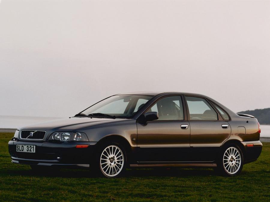  Volvo S40 2002 года  (фото 13 из 14)